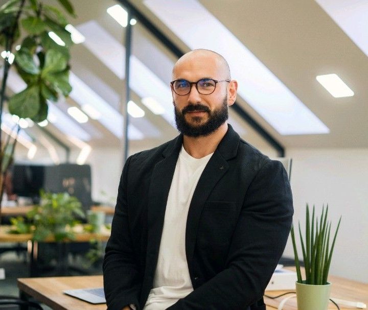 POZIV NA PREDAVANJE MARKA BARIĆA DIREKTORA MARKETINGA KOMPANIJE „NOTCH“ I ALUMNIJA POSLOVNOG VELEUČILIŠTA ZAGREB