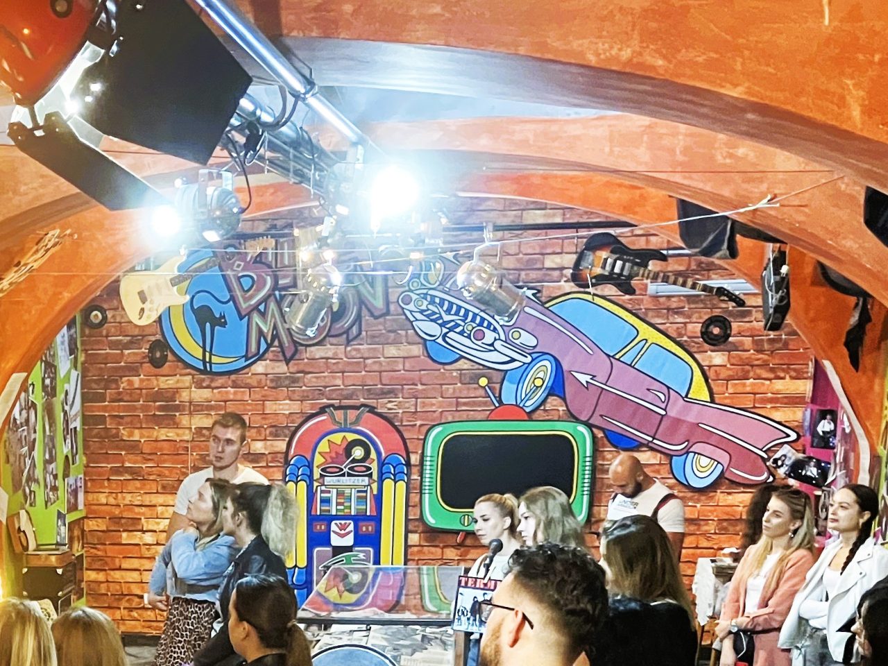 Studenti Poslovnog veleučilišta Zagreb posjetili muzej Novog vala