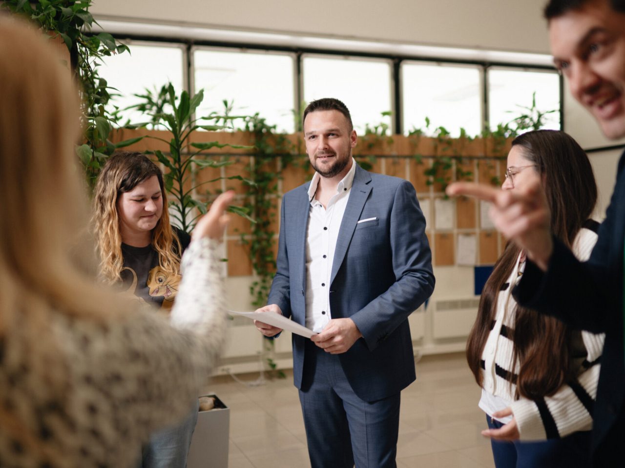 Dekan Luburić komentira Državnu maturu u emisiji Bijela kronika